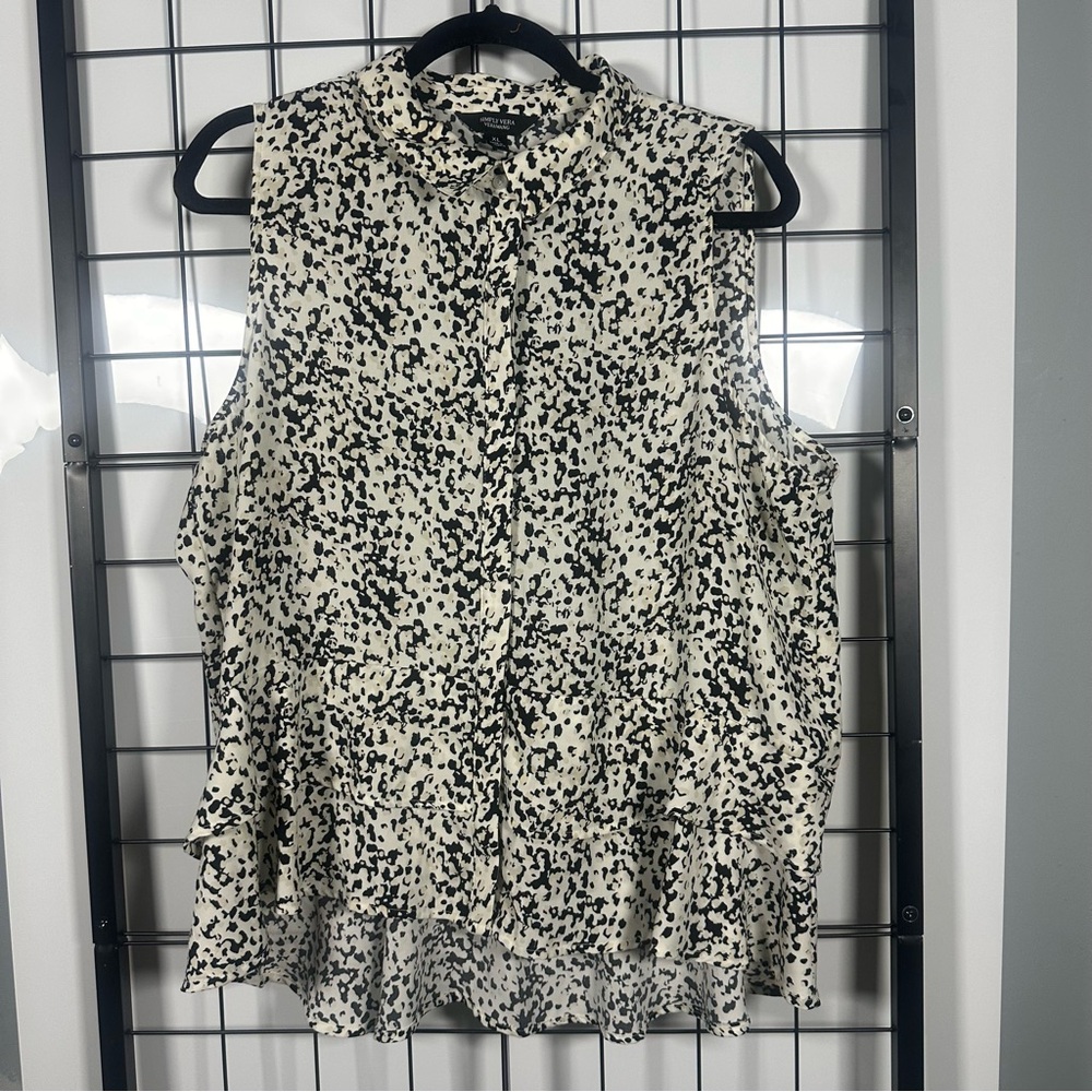 Simply Vera Vera Wang Cream/Black Sleeveless Button Down Blouse Women’s XL